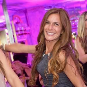 Meet your Posher, Athena